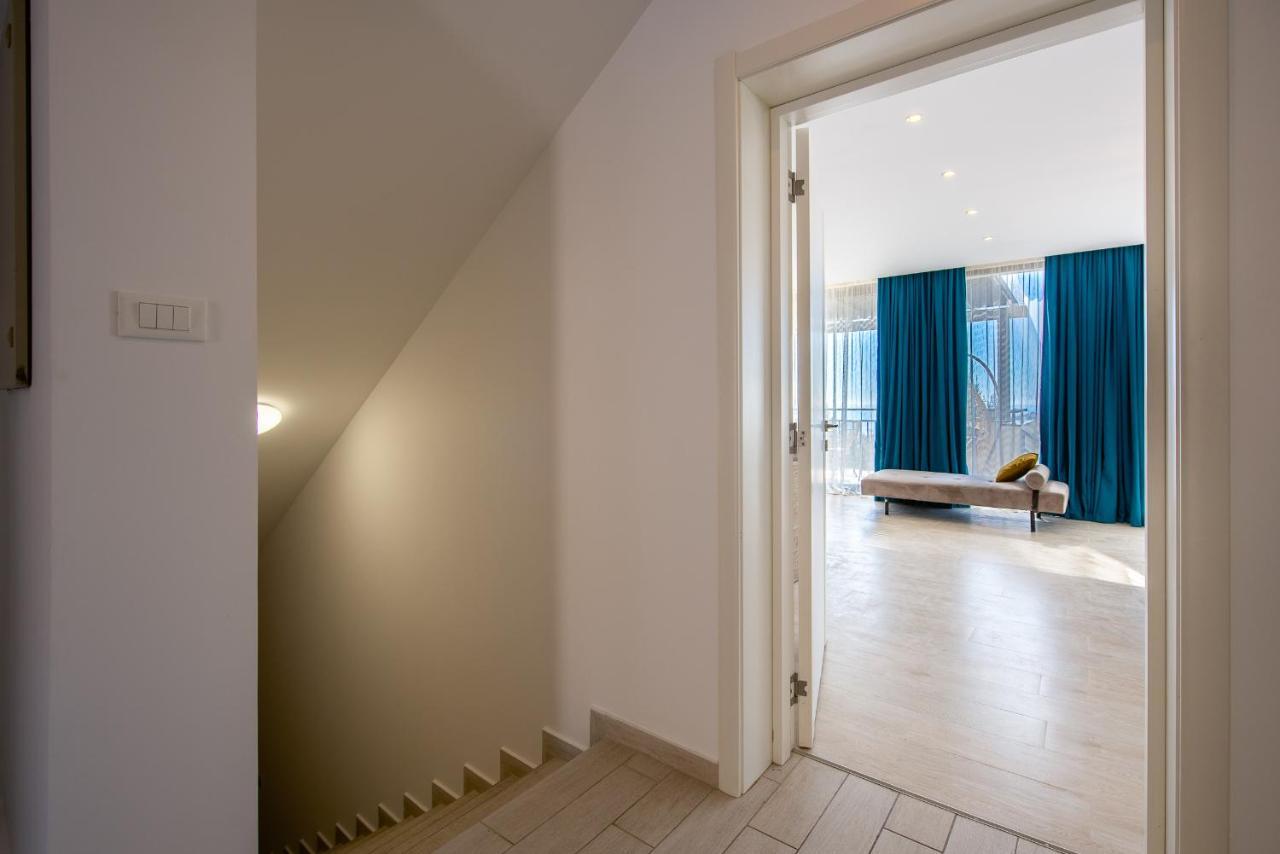 Villa Lazi Sea View Будва Екстериор снимка